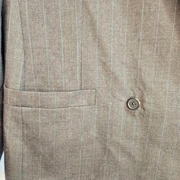 Vintage Burberry gray Pinstripe Womens Suit Medium Skirt & Blazer Set - Picture 7 of 13